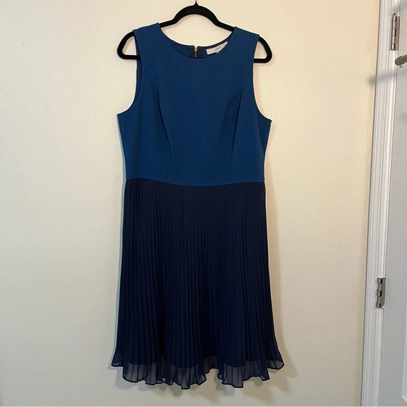 Ann Taylor Loft Teal Blue Navy Combo Dress Pleated Size 14 Party Holiday - Picture 1 of 8